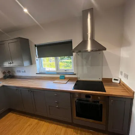 Apartment Gorgeous 1 Bedroom Property, Close Walk To Goodrington *