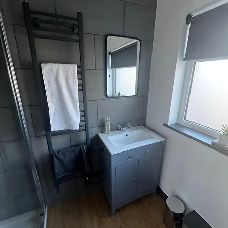 Apartment Gorgeous 1 Bedroom Property, Close Walk To Goodrington Paignton