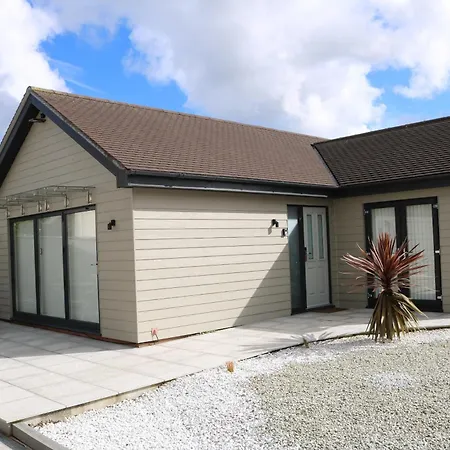 Apartment Luxury 2 Bedroom In Quiet Location Close To Sw Coastal Path