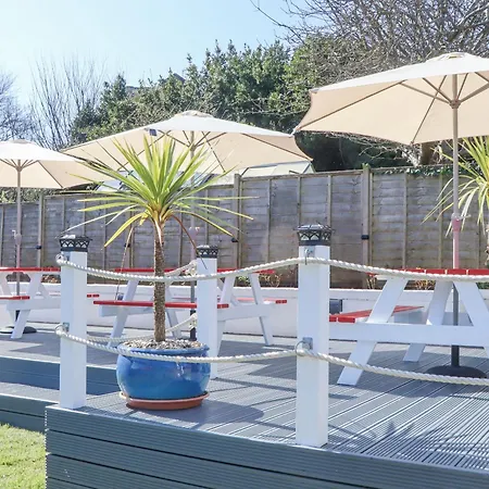 Flat 1, Big Tree Flats Holiday home Paignton