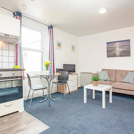 Holiday home - Uk39862 Paignton