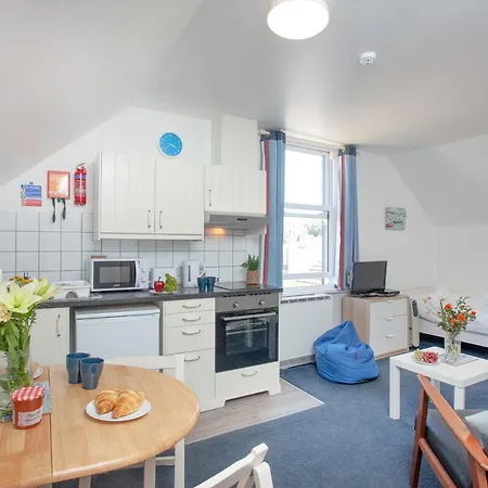 Twelve - Uk39868 Holiday home Paignton