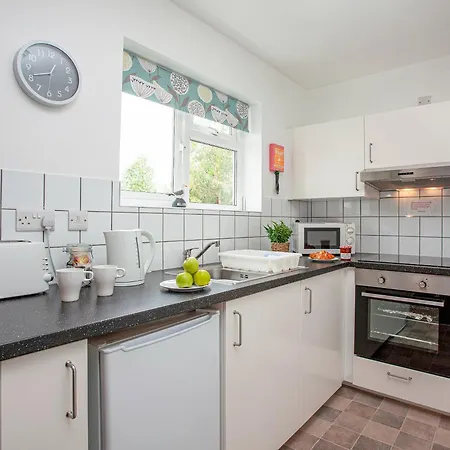 Holiday home Four - Uk39840