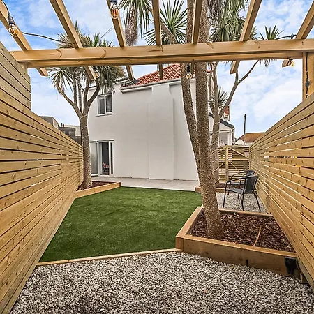 Holiday home Sea La Vie