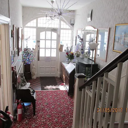 Bed & Breakfast Valdene Paignton