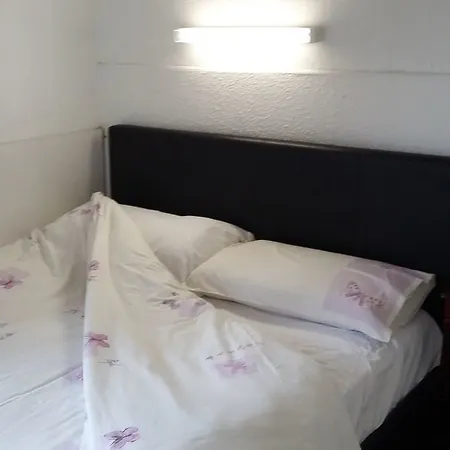 Hotel Castleton - Just For Adults