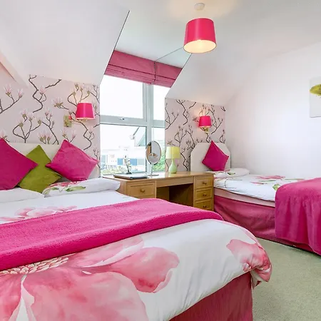 Marine Hotel 4*