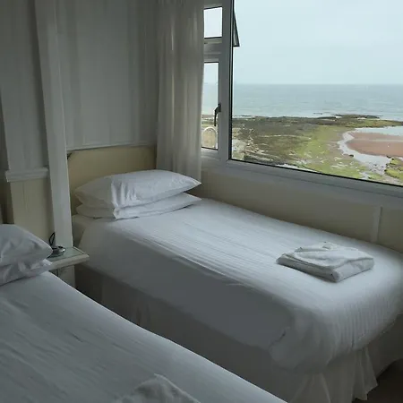 Hotel Torbay Sands