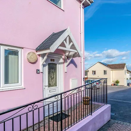 Holiday home The Pink House Paignton