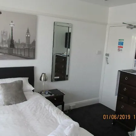 Bed & Breakfast Valdene Paignton