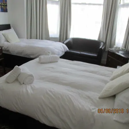 Bed & Breakfast Valdene Paignton