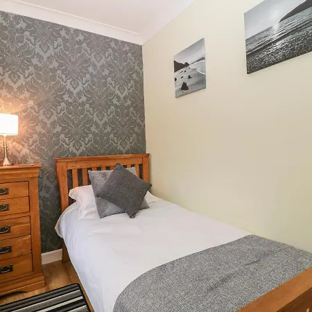 Elberry House Holiday home