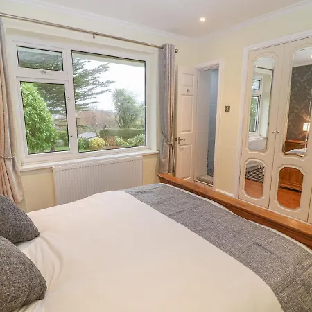 Elberry House Holiday home *