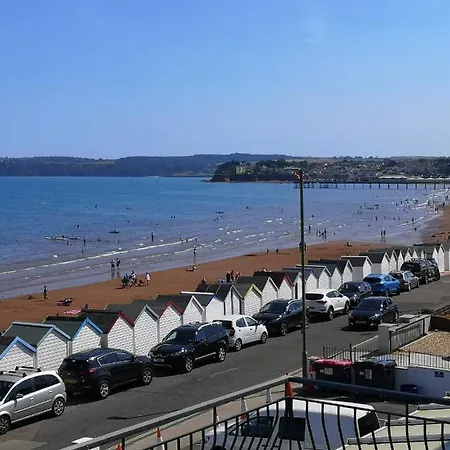 No10 2* Paignton