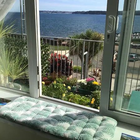 Vista With A Sea View *