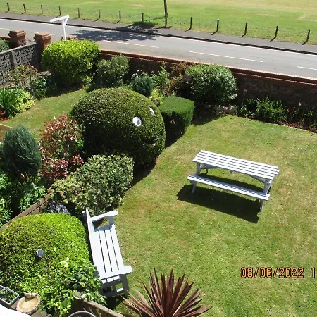 Sefton Seafront ,panoramic Sea View Ensuite Balcony Available, Guest Garden Casa de hóspedes