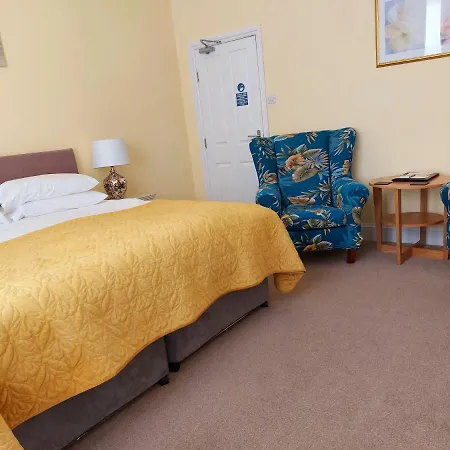 Guest house Two Beaches Paignton