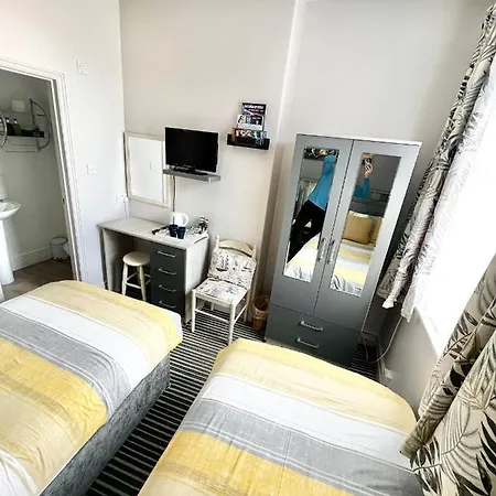 Bed & Breakfast Belle Dene 4*