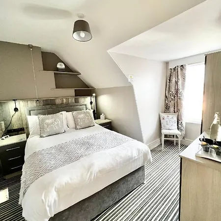 Belle Dene Bed & Breakfast 4*