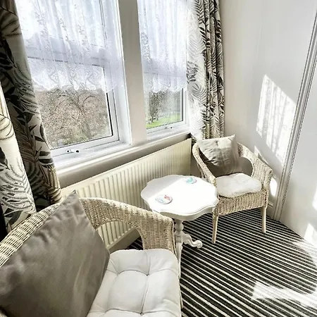 Bed & Breakfast Belle Dene 4*