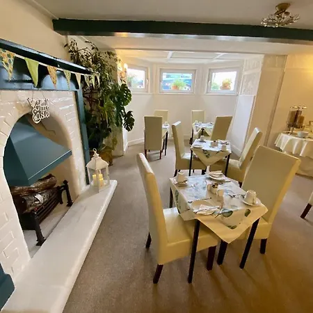 Hotel The Briars - Adults Only 4*