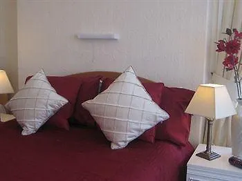 Cleve Court Paignton