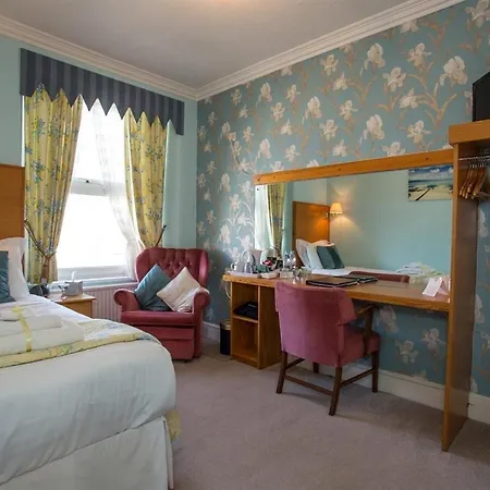 The Briars - Adults Only Hotel