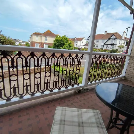 Cleve Court 2* Paignton
