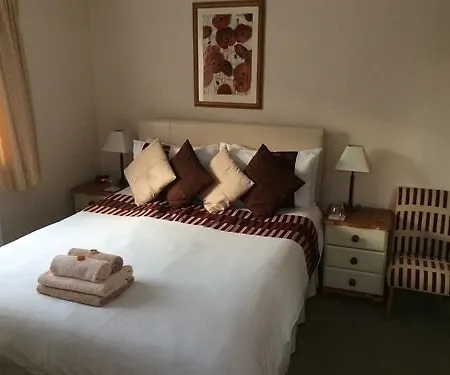 Blue Waters Guest house 4*