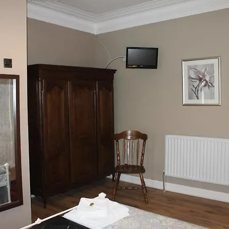 Casa de hóspedes Devon House 4*