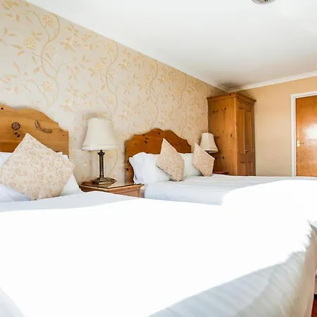 Summerhill Hotel